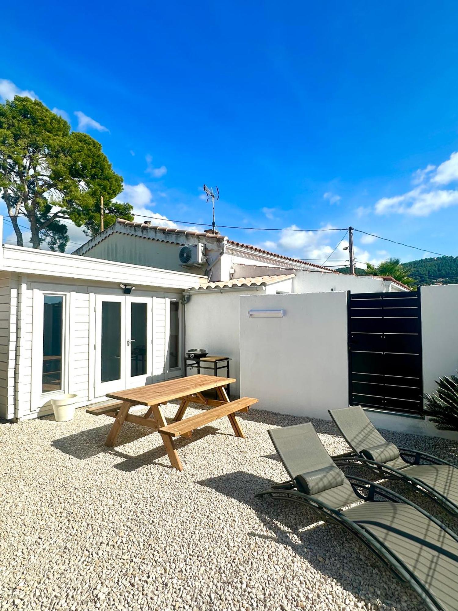 Chalet Ceyrenite Ceyreste ภายนอก รูปภาพ